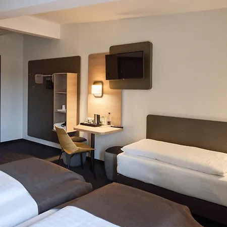 Hotel B&B Hotel Vejle 3*